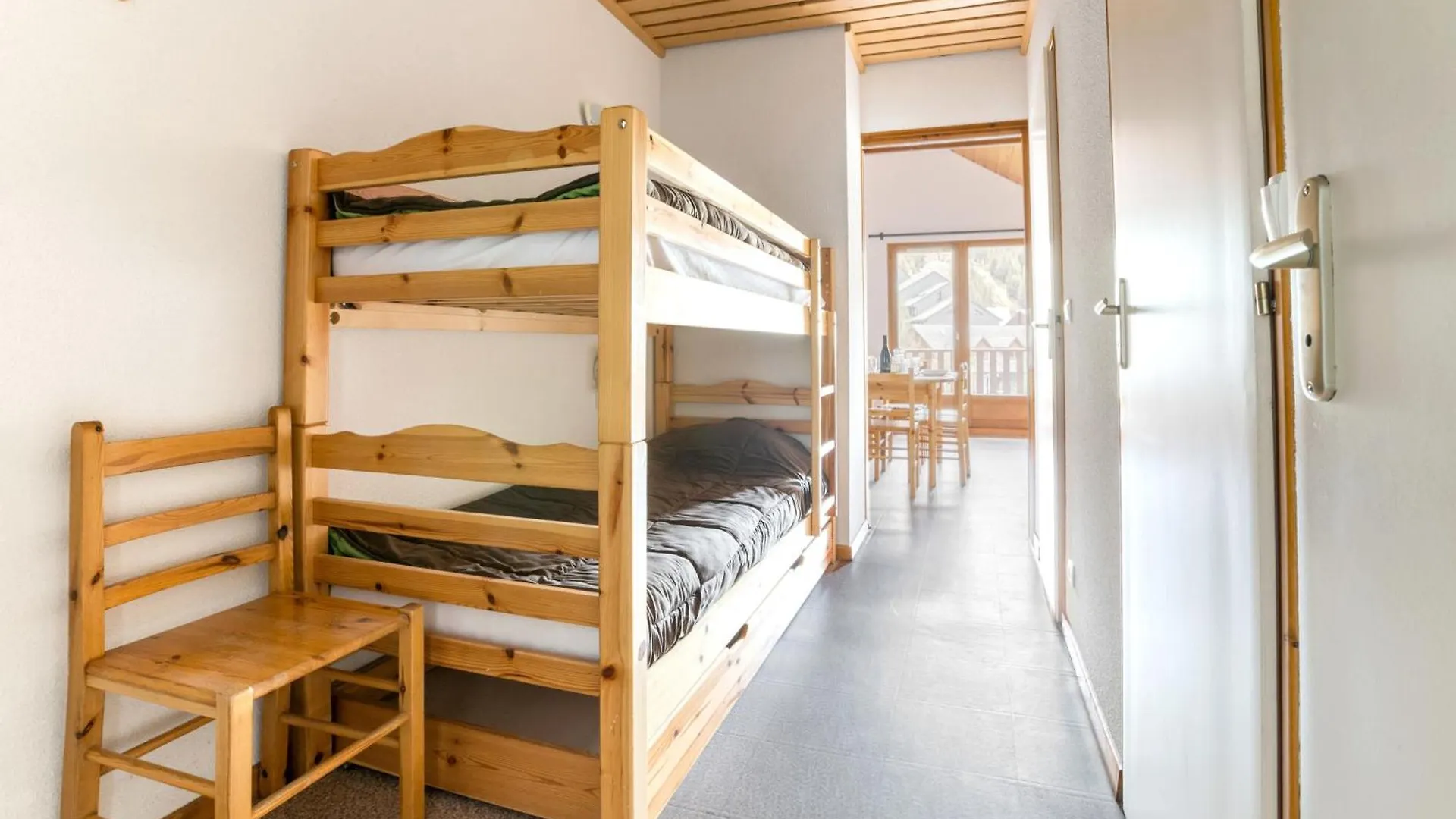 Appartement Vue Sur Les Pistes, Pour 8 La Joue du Loup Apartamento